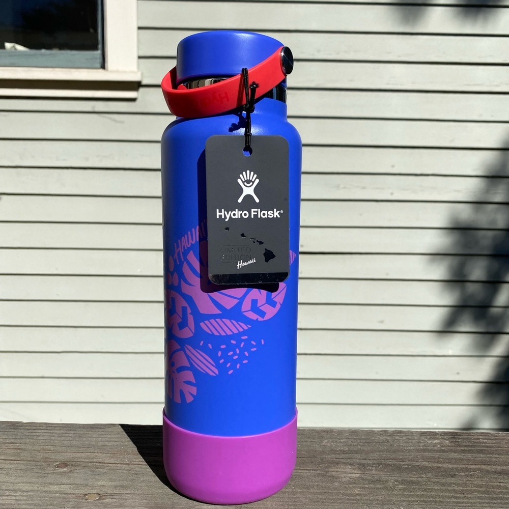 LIMITED EDITION Hawaii Hydro Flask 40 oz. Hydrangea NWT